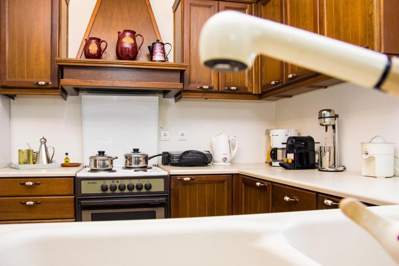 Θαλλώ Luxurious Villa تساغارادا المظهر الخارجي الصورة