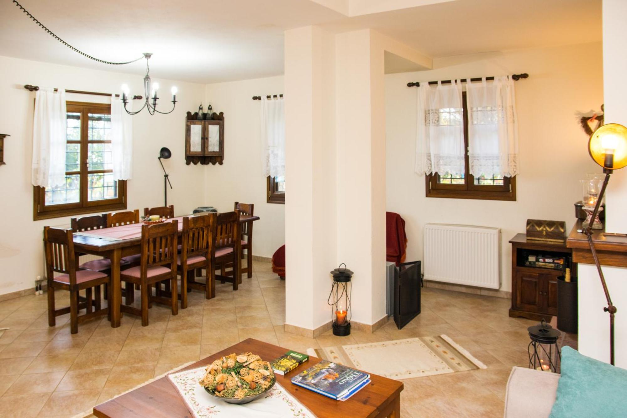 Θαλλώ Luxurious Villa تساغارادا المظهر الخارجي الصورة